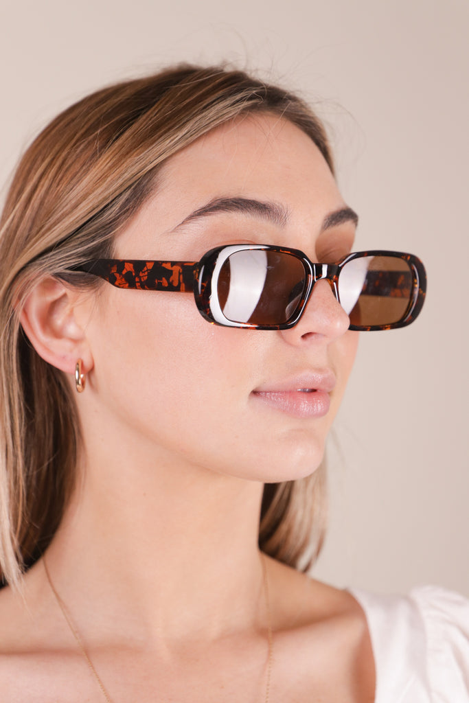 90's oval sunglasses 